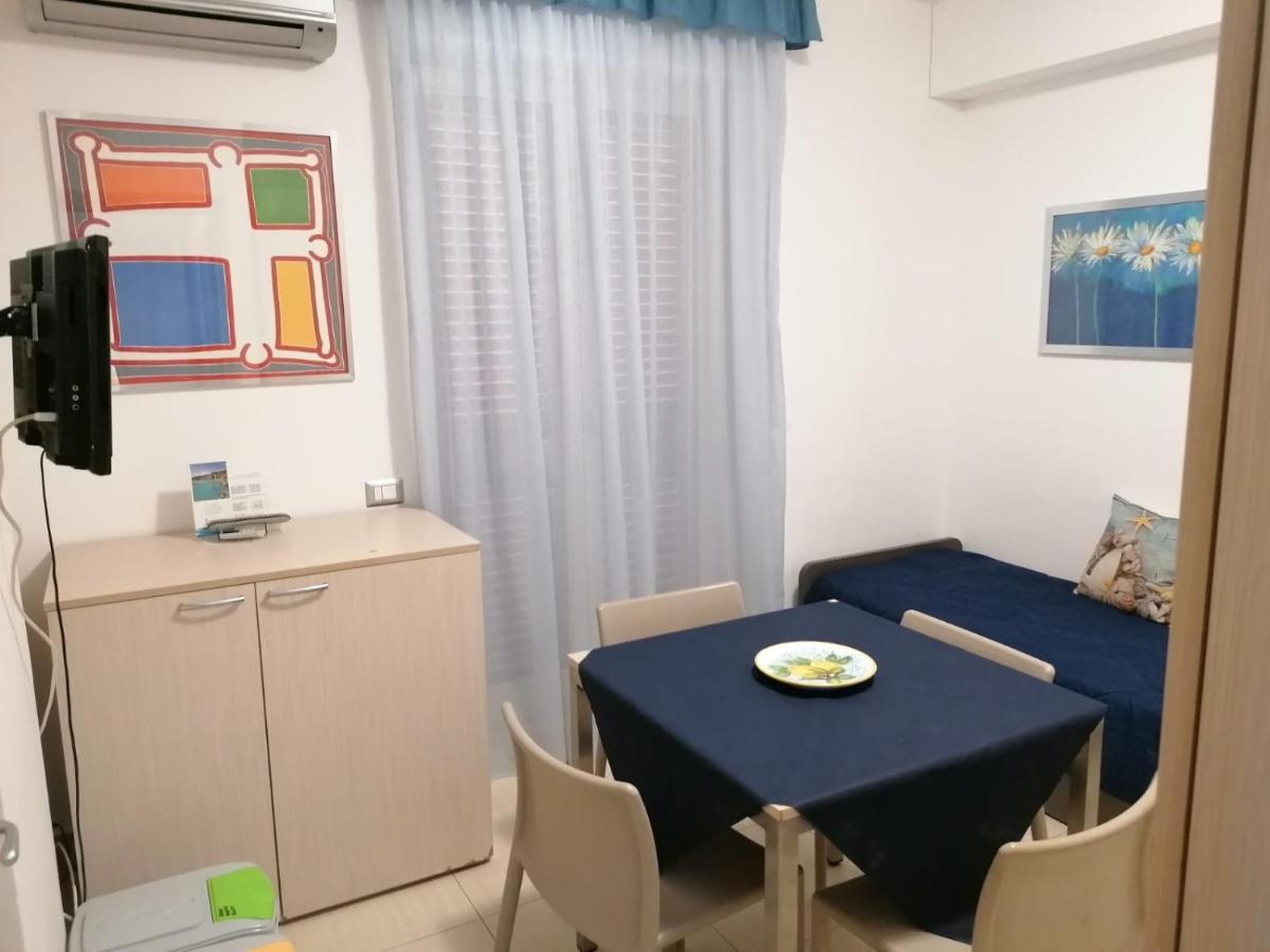 Il Cantone Del Faro Giardini Naxos Dış mekan fotoğraf